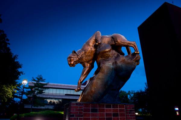 Low Angle framing of the Cougar Statue on the Stratton Quad