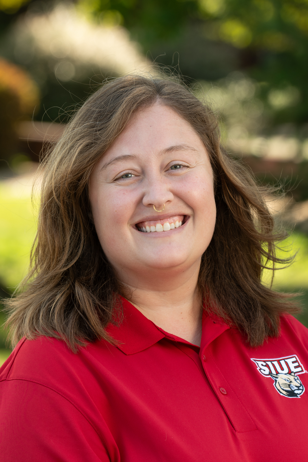 A portrait photo of Samantha Ray